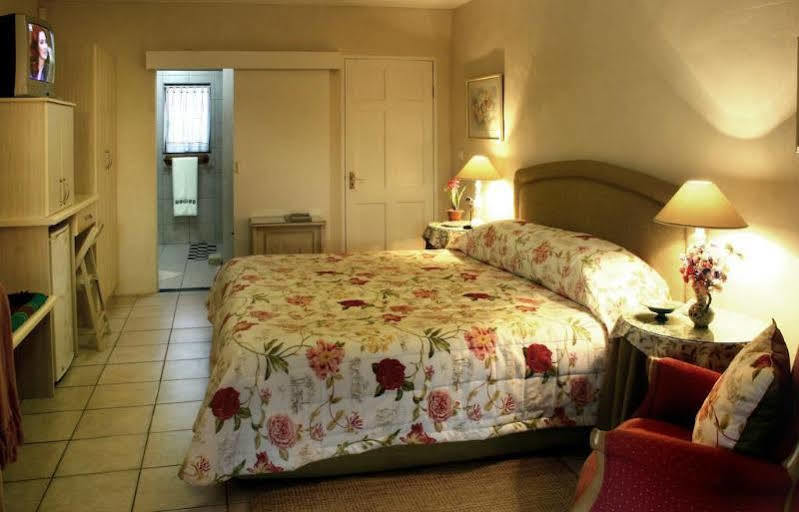 Milkwood Country Cottage Сент Френсис Бей Екстериор снимка